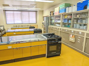 実習室（調理室）